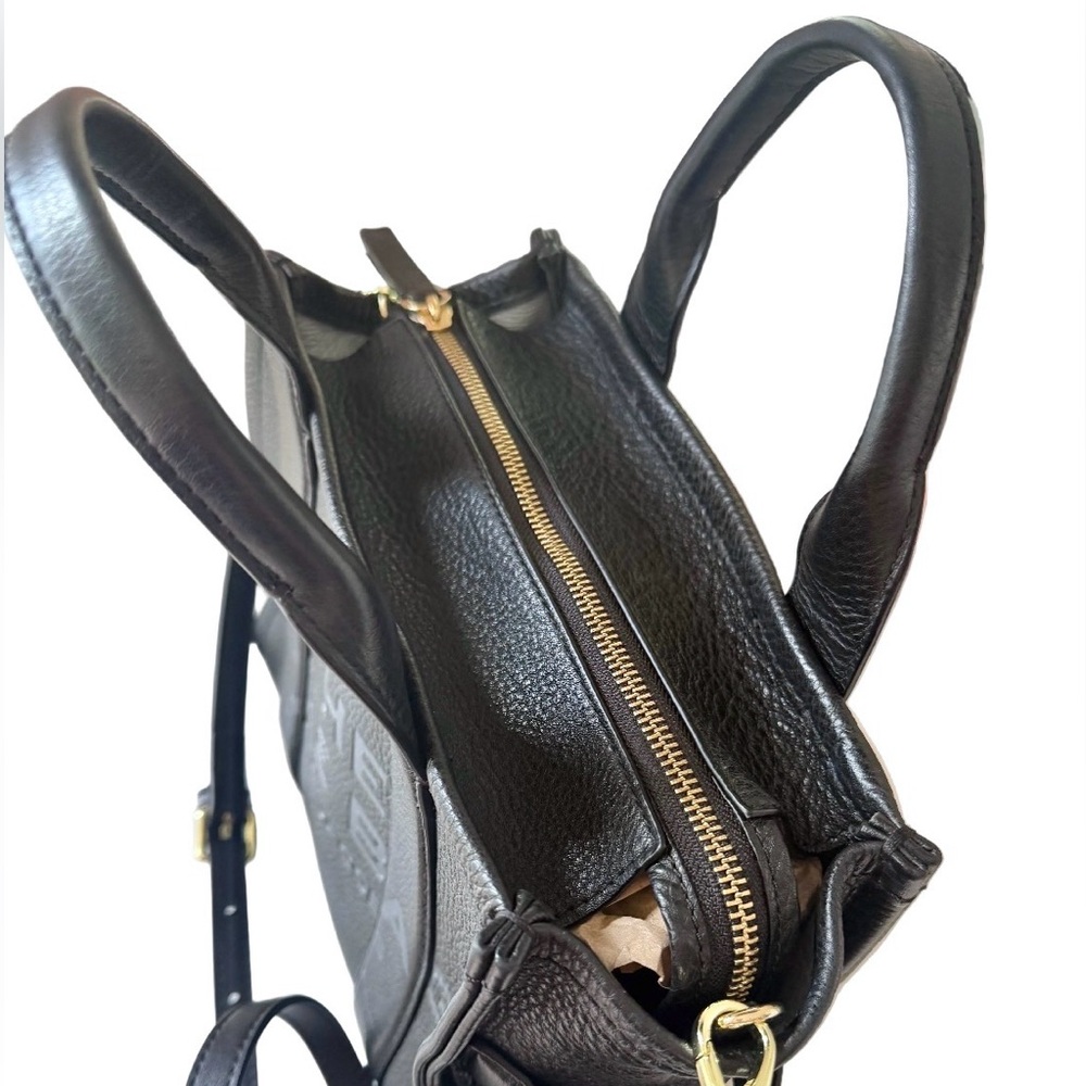 Marc Jacobs Black Leather The Tote Bag • Authentic - Picture 3 of 6